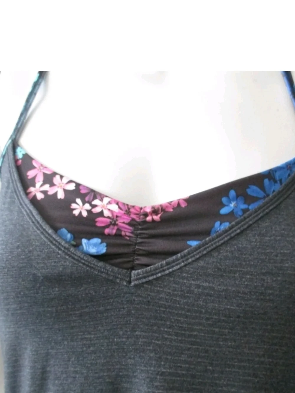 New Lululemon Black Floral-Trim Strappy Tank Top - Size 4